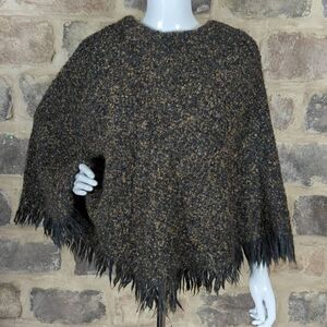 Branigan‎ Weavers Made in Ireland wool blend fringed cape OS